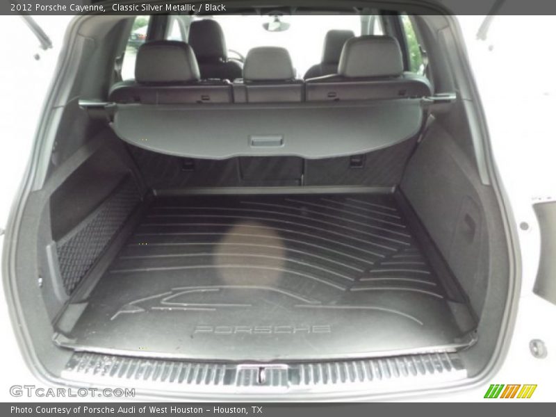 Classic Silver Metallic / Black 2012 Porsche Cayenne