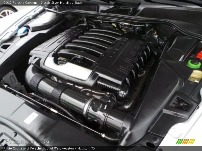 Classic Silver Metallic / Black 2012 Porsche Cayenne