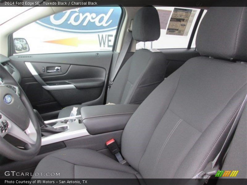 Tuxedo Black / Charcoal Black 2014 Ford Edge SE