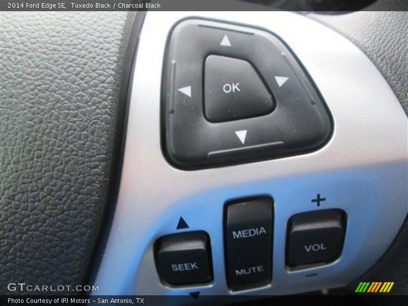 Tuxedo Black / Charcoal Black 2014 Ford Edge SE