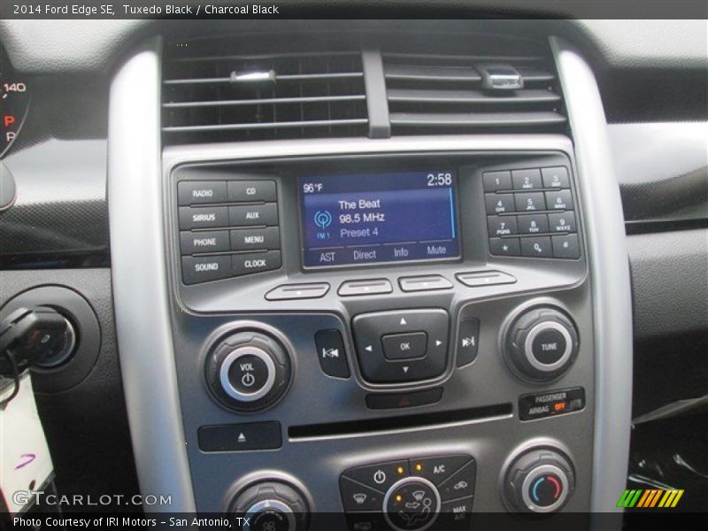Tuxedo Black / Charcoal Black 2014 Ford Edge SE