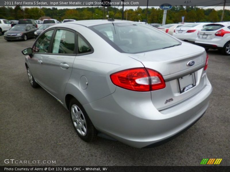 Ingot Silver Metallic / Light Stone/Charcoal Black Cloth 2011 Ford Fiesta S Sedan