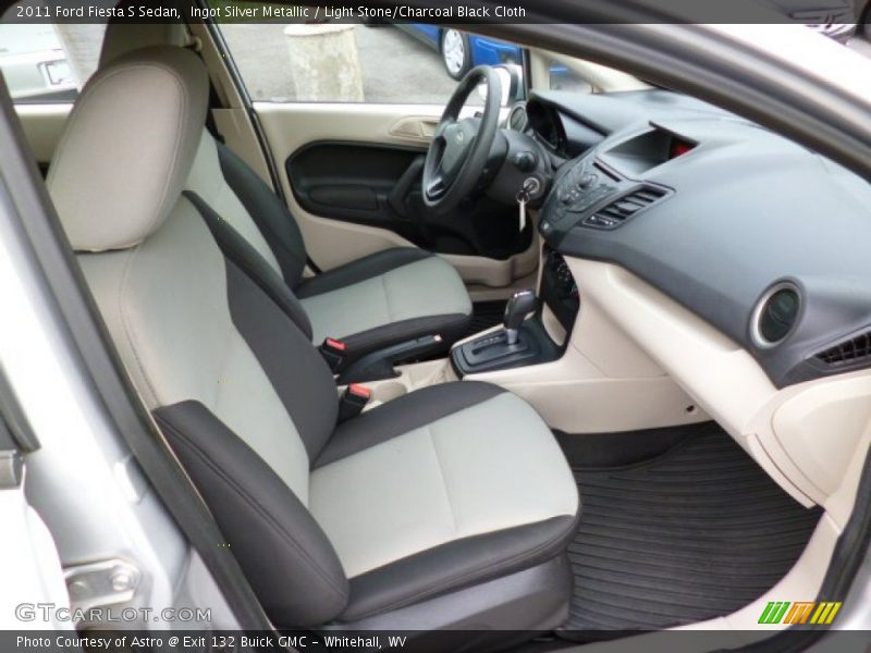 Ingot Silver Metallic / Light Stone/Charcoal Black Cloth 2011 Ford Fiesta S Sedan