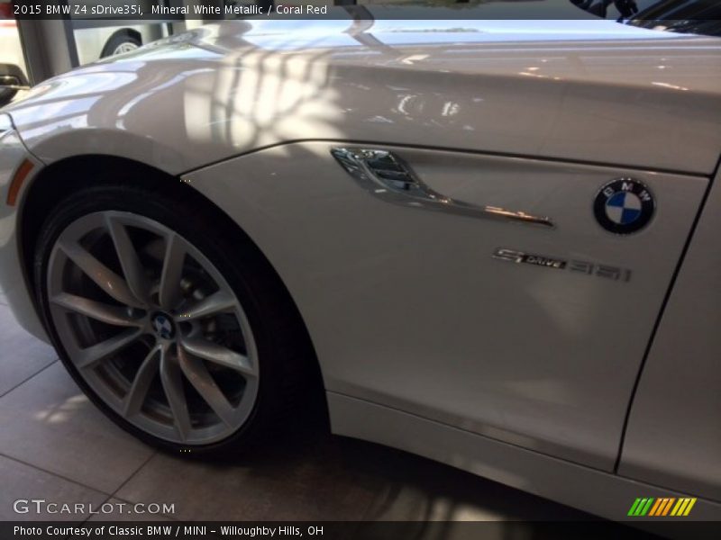 Mineral White Metallic / Coral Red 2015 BMW Z4 sDrive35i