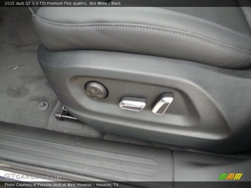 Ibis White / Black 2015 Audi Q5 3.0 TDI Premium Plus quattro