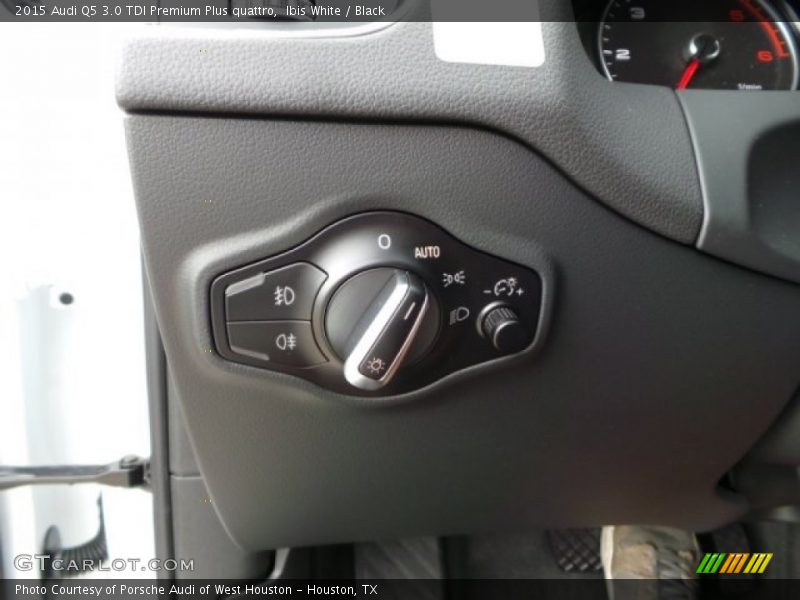 Ibis White / Black 2015 Audi Q5 3.0 TDI Premium Plus quattro