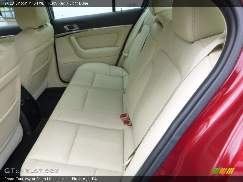 Ruby Red / Light Dune 2013 Lincoln MKS FWD