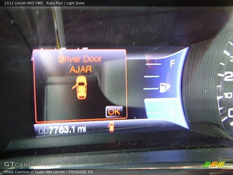 Ruby Red / Light Dune 2013 Lincoln MKS FWD