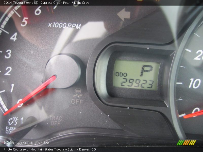 Cypress Green Pearl / Light Gray 2014 Toyota Sienna LE
