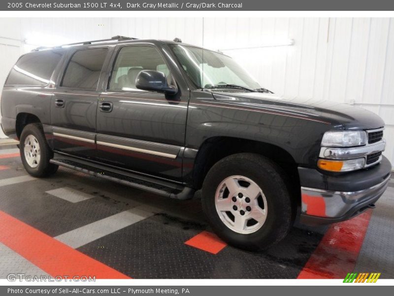 Dark Gray Metallic / Gray/Dark Charcoal 2005 Chevrolet Suburban 1500 LT 4x4