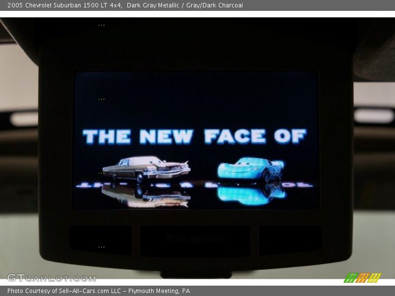 Dark Gray Metallic / Gray/Dark Charcoal 2005 Chevrolet Suburban 1500 LT 4x4