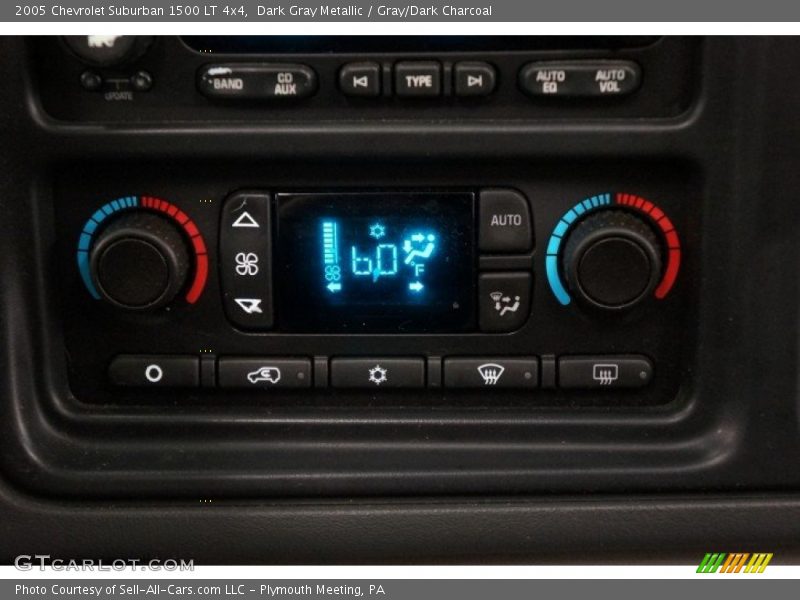 Dark Gray Metallic / Gray/Dark Charcoal 2005 Chevrolet Suburban 1500 LT 4x4