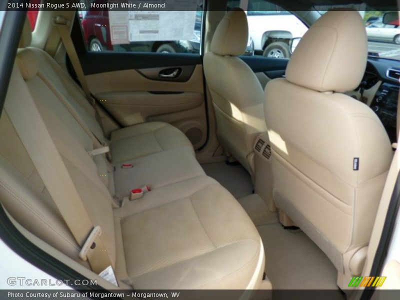 Moonlight White / Almond 2014 Nissan Rogue S AWD