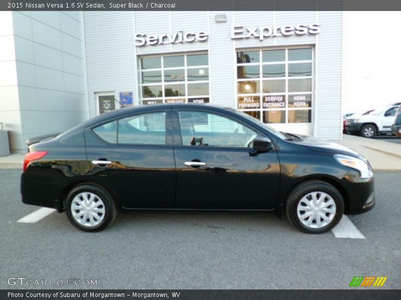 Super Black / Charcoal 2015 Nissan Versa 1.6 SV Sedan