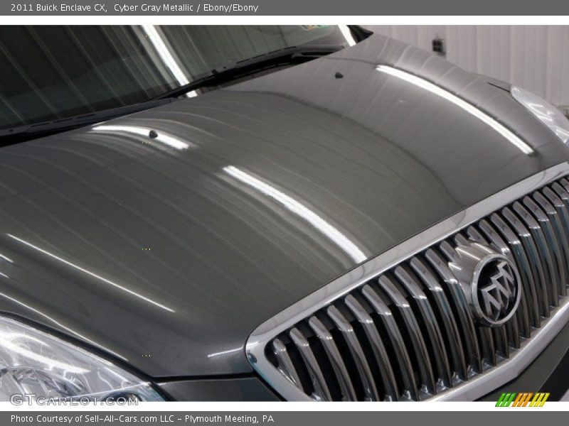 Cyber Gray Metallic / Ebony/Ebony 2011 Buick Enclave CX