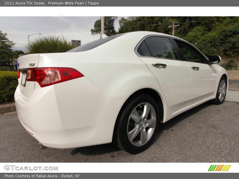 Premium White Pearl / Taupe 2011 Acura TSX Sedan