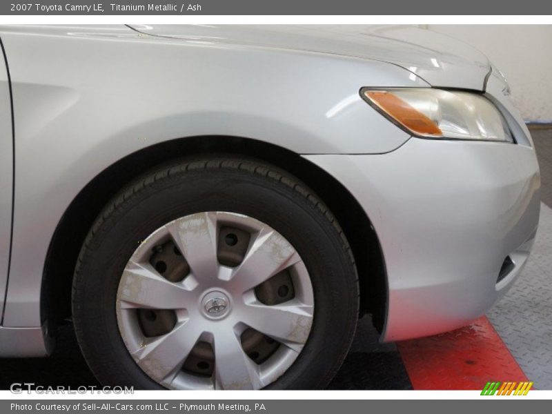 Titanium Metallic / Ash 2007 Toyota Camry LE