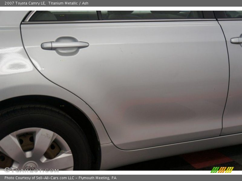 Titanium Metallic / Ash 2007 Toyota Camry LE
