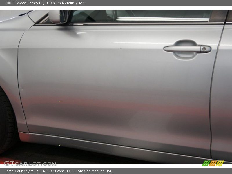 Titanium Metallic / Ash 2007 Toyota Camry LE