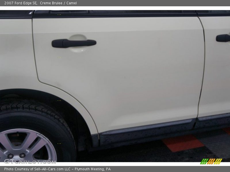 Creme Brulee / Camel 2007 Ford Edge SE