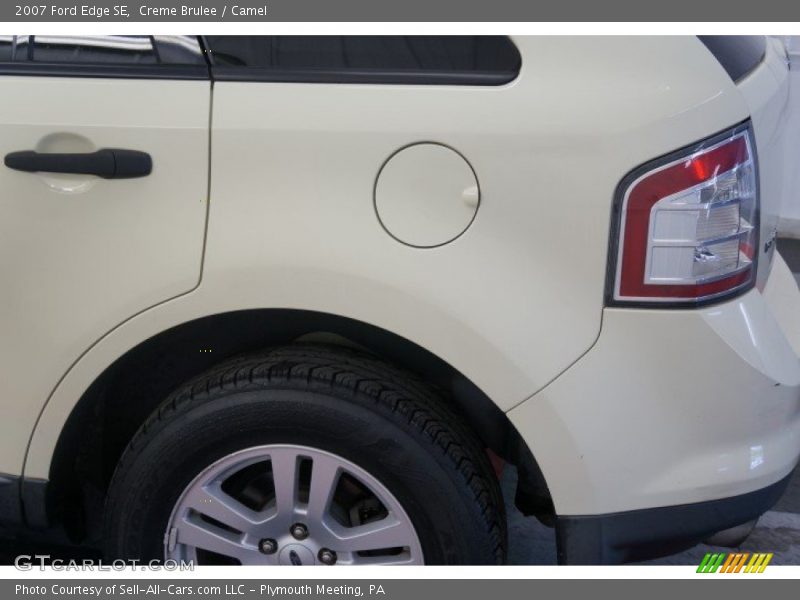 Creme Brulee / Camel 2007 Ford Edge SE