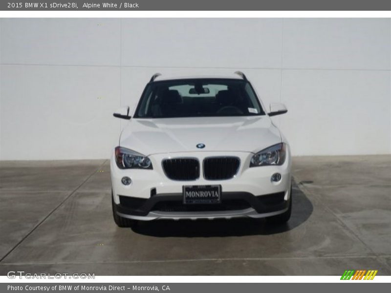 Alpine White / Black 2015 BMW X1 sDrive28i
