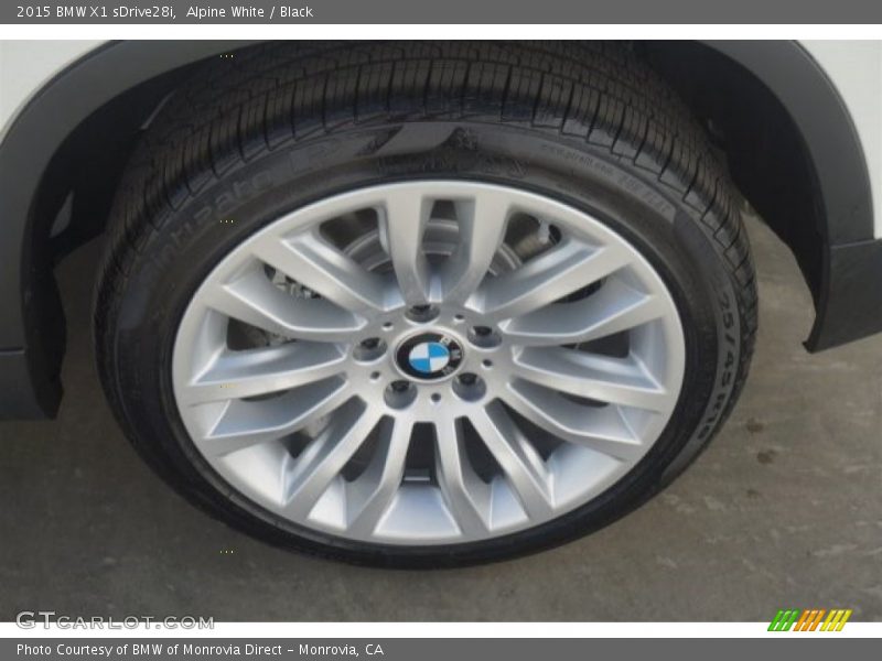 Alpine White / Black 2015 BMW X1 sDrive28i