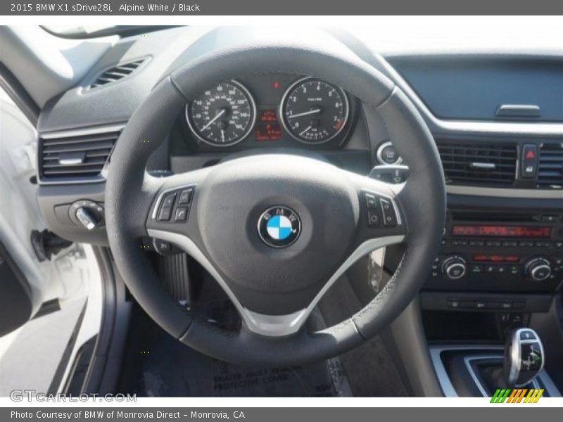 Alpine White / Black 2015 BMW X1 sDrive28i
