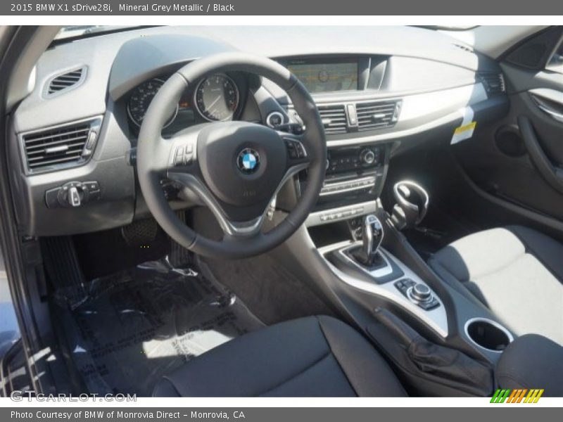 Mineral Grey Metallic / Black 2015 BMW X1 sDrive28i