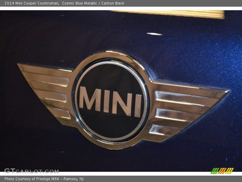 Cosmic Blue Metallic / Carbon Black 2014 Mini Cooper Countryman