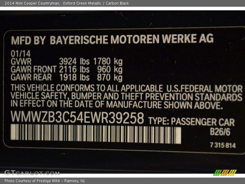 Oxford Green Metallic / Carbon Black 2014 Mini Cooper Countryman