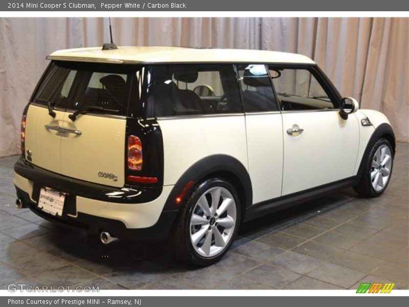 Pepper White / Carbon Black 2014 Mini Cooper S Clubman