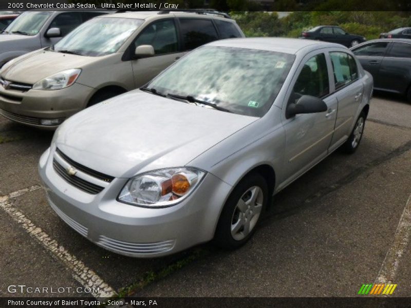 Ultra Silver Metallic / Gray 2005 Chevrolet Cobalt Sedan