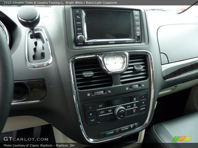 Bright White / Black/Light Graystone 2015 Chrysler Town & Country Touring-L
