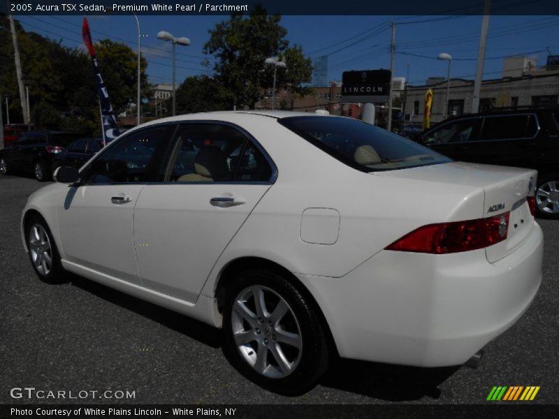 Premium White Pearl / Parchment 2005 Acura TSX Sedan