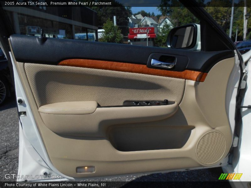 Premium White Pearl / Parchment 2005 Acura TSX Sedan