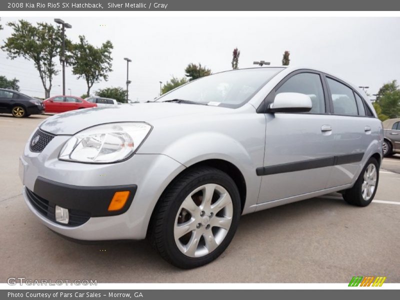 Front 3/4 View of 2008 Rio Rio5 SX Hatchback