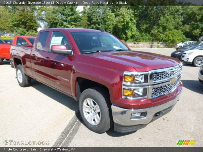 Front 3/4 View of 2015 Silverado 1500 LT Double Cab 4x4