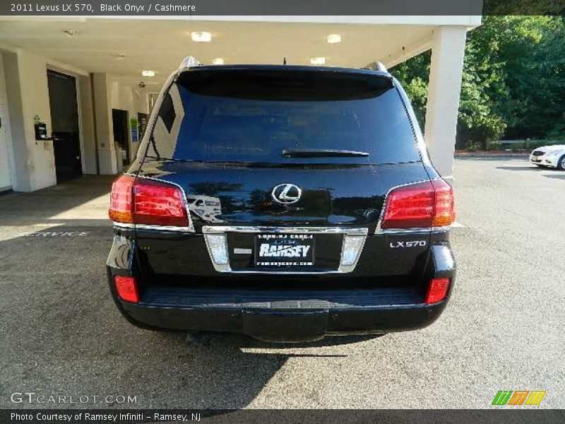 Black Onyx / Cashmere 2011 Lexus LX 570