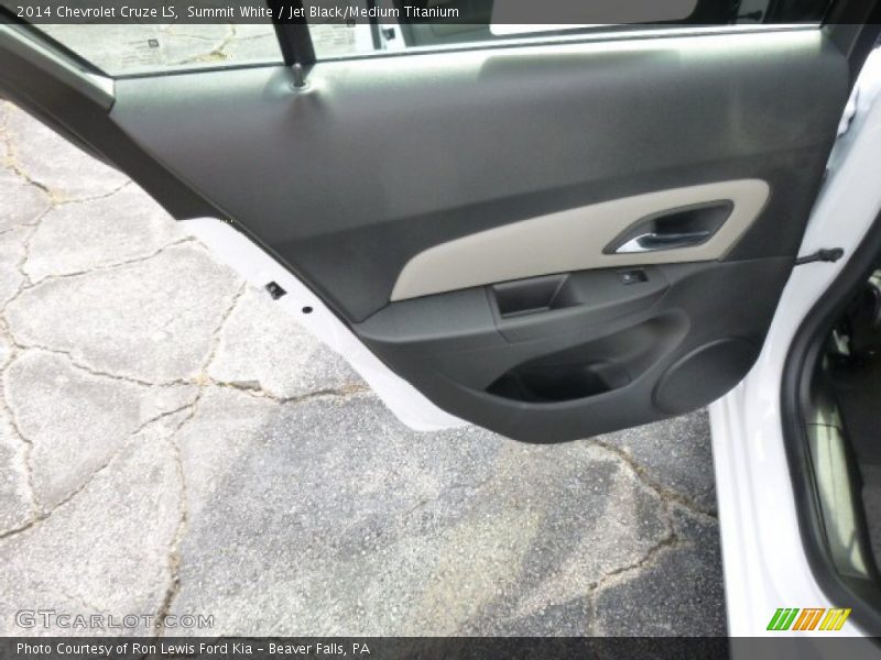 Summit White / Jet Black/Medium Titanium 2014 Chevrolet Cruze LS