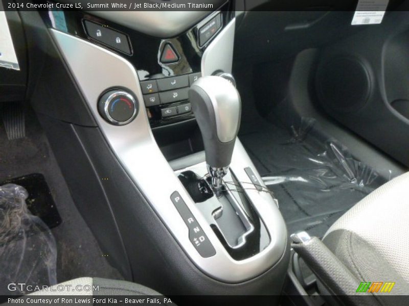 Summit White / Jet Black/Medium Titanium 2014 Chevrolet Cruze LS