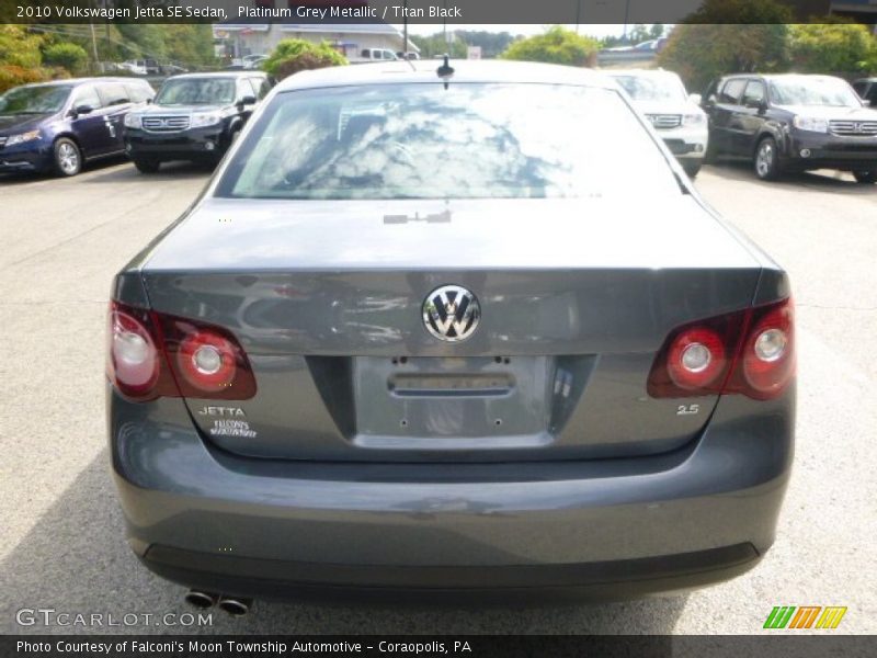 Platinum Grey Metallic / Titan Black 2010 Volkswagen Jetta SE Sedan