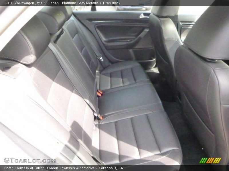 Platinum Grey Metallic / Titan Black 2010 Volkswagen Jetta SE Sedan