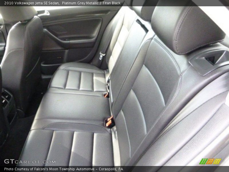 Platinum Grey Metallic / Titan Black 2010 Volkswagen Jetta SE Sedan