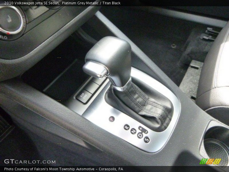Platinum Grey Metallic / Titan Black 2010 Volkswagen Jetta SE Sedan