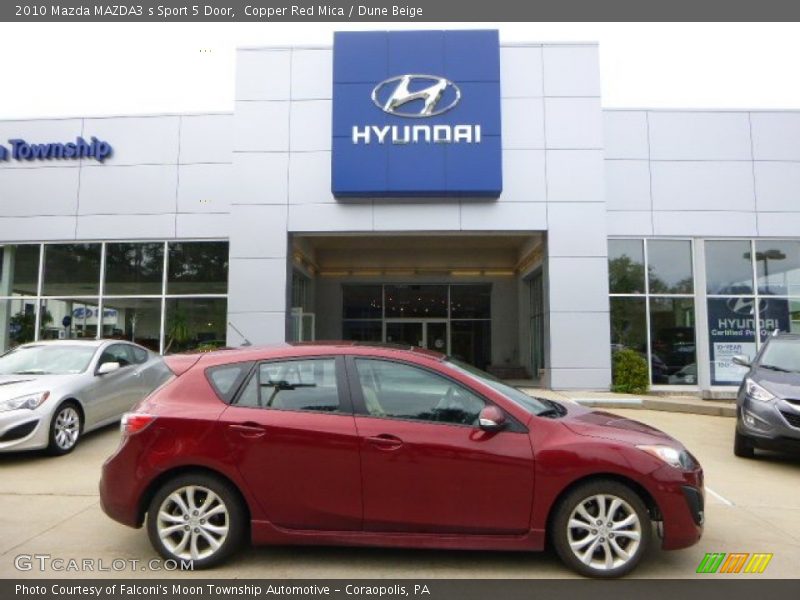 Copper Red Mica / Dune Beige 2010 Mazda MAZDA3 s Sport 5 Door