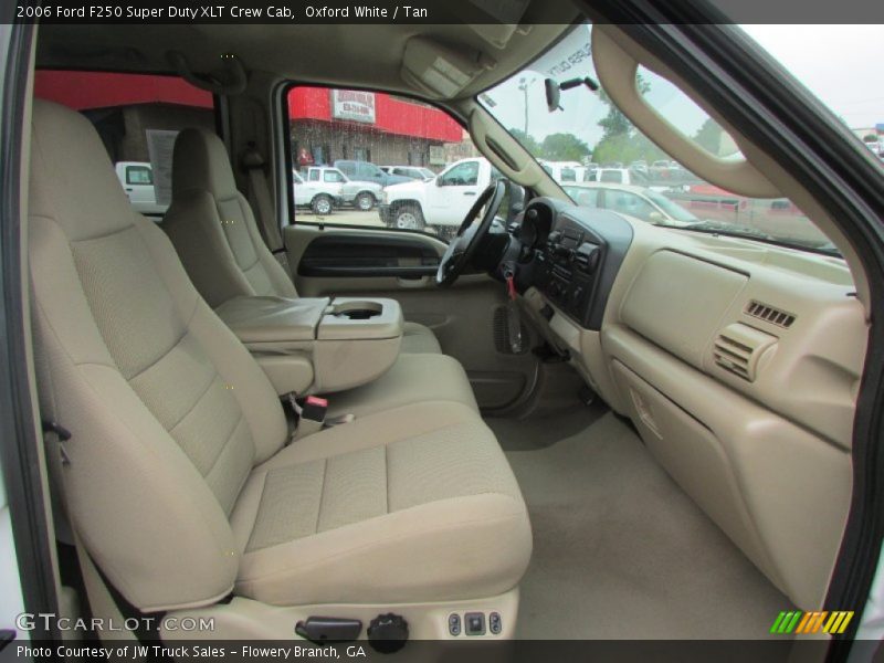 Oxford White / Tan 2006 Ford F250 Super Duty XLT Crew Cab