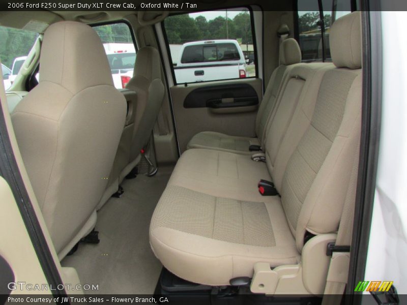 Oxford White / Tan 2006 Ford F250 Super Duty XLT Crew Cab