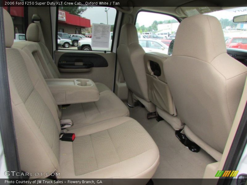 Oxford White / Tan 2006 Ford F250 Super Duty XLT Crew Cab