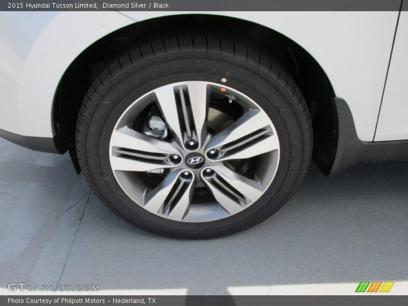 Diamond Silver / Black 2015 Hyundai Tucson Limited